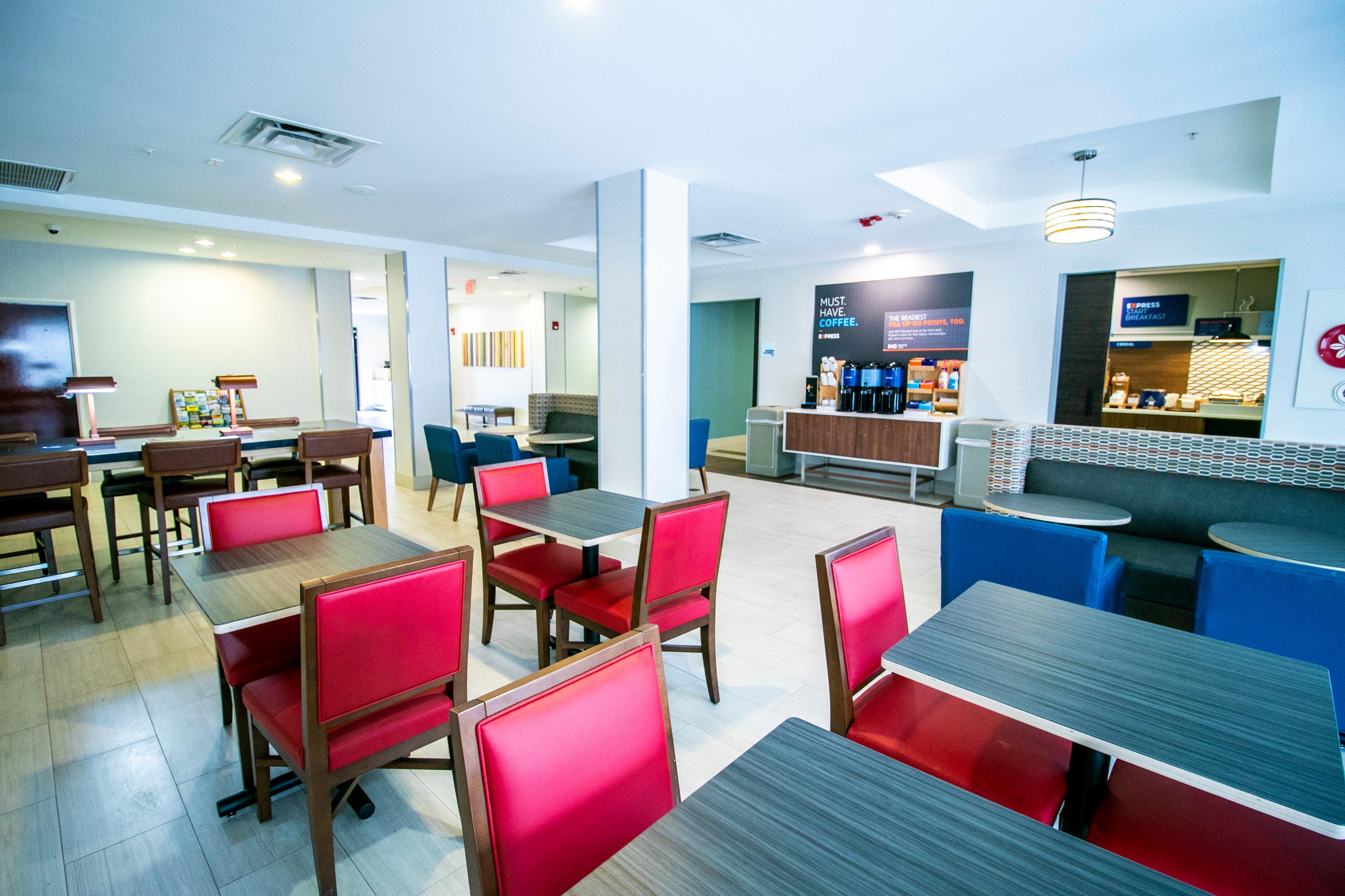 Holiday Inn Express Hotel & Suites Baton Rouge -Port Allen By Ihg Esterno foto